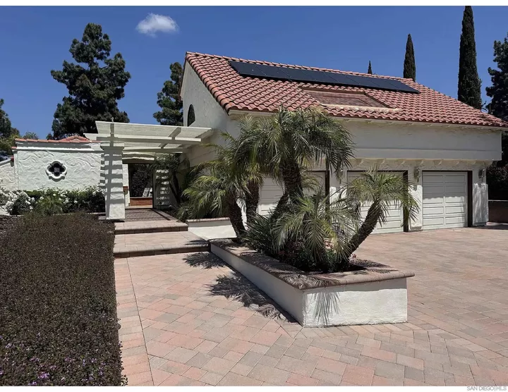 Property Photo:  12226 Kingsgate Sq  CA 92128 