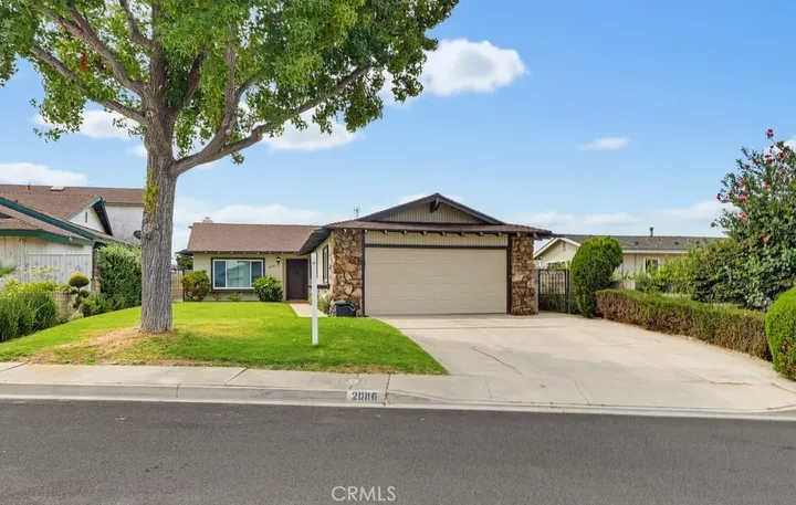 Property Photo:  2086 Arriba  CA 91754 