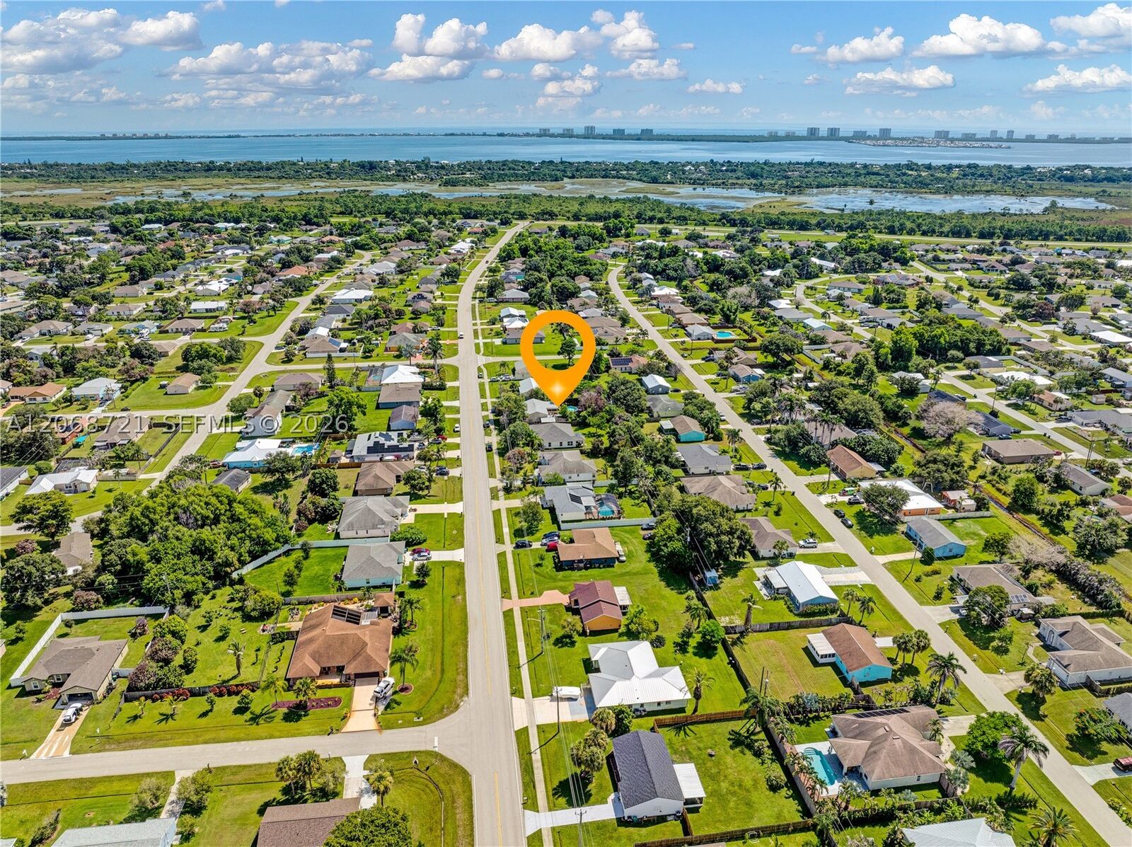 Property Photo: 2826 SE Melaleuca Blvd FL 34952
