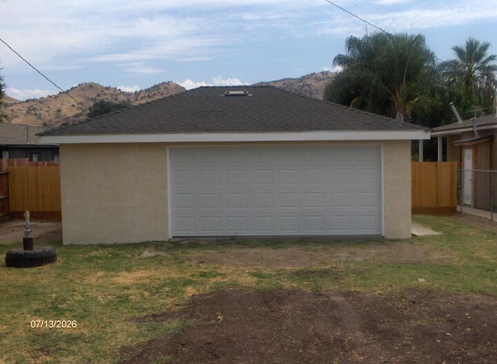 Property Photo: 32913 Sierra Drive CA 93244