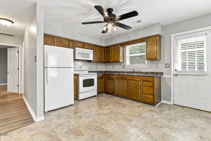 Property Photo:  2606 Kingdom Way  NC 27704 