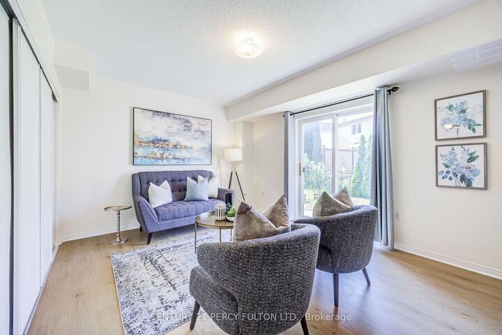 Photo de la propriété:  1532 Hummingbird Court  ON L1V 7H9 