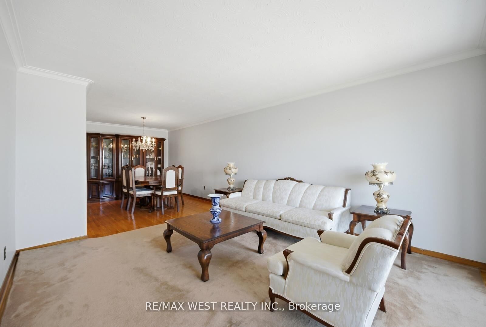 Property Photo:  111 Shoreham Drive  ON M3N 1S8 