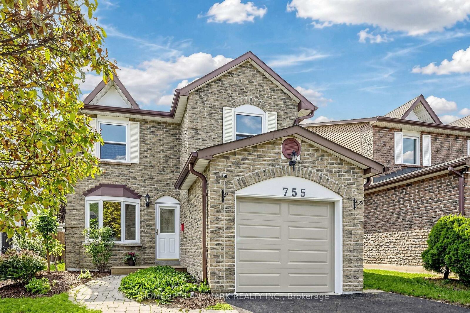 Property Photo: 755 Edgewood Road ON L1V 2Z7