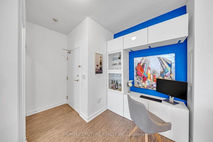 Property Photo: 33 Singer Court 2507 ON M2K 0B4