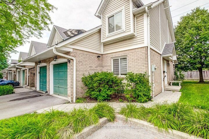 Property Photo: 2530 Northampton Boulevard 19 ON L7M 4B4
