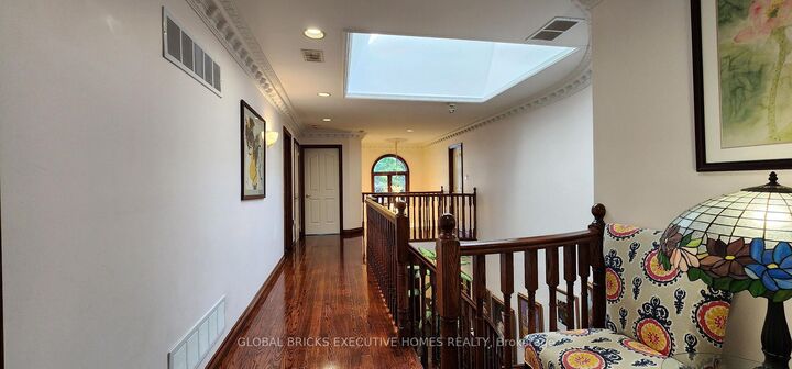 Property Photo: 375 Princess Avenue ON M2N 3S7
