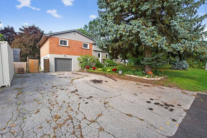 Property Photo: 312 Old Guelph Road ON L9H 5W4
