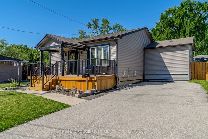 Property Photo:  1721 S Cameron Blvd Boulevard  ON N9B 3C9 