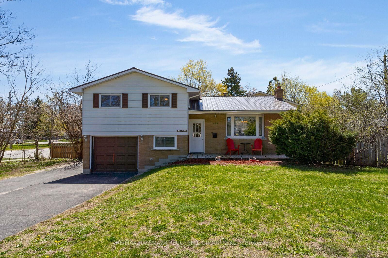 Property Photo: 423 Mary Street ON L3V 3G5