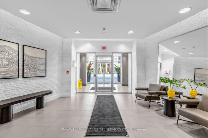 Property Photo: 1005 King Street W 337 ON M6K 3M8