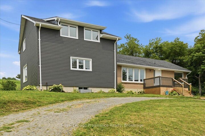 1080 Smith Street — photo 1