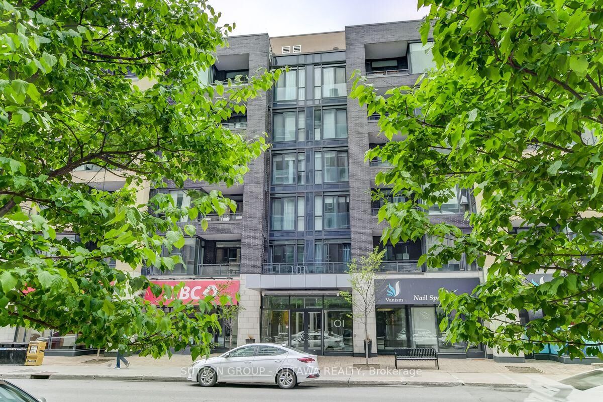Property Photo: 101 Richmond Road 110 ON K1Z 0A6