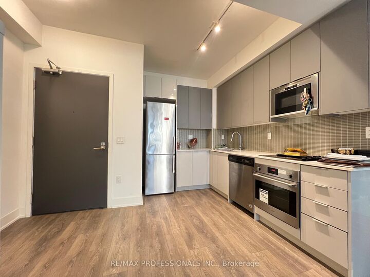 Property Photo: 2916 Highway 7 Road ON L4K 0K6