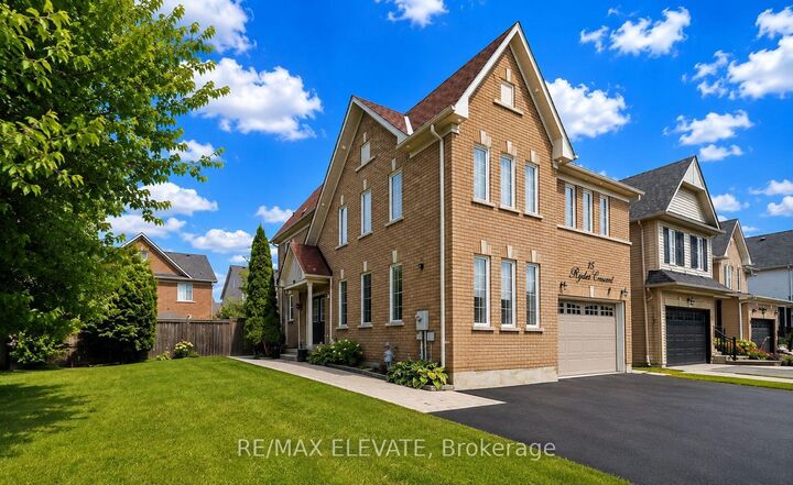 Property Photo:  15 Ryder Crescent  ON L1Z 1Y1 