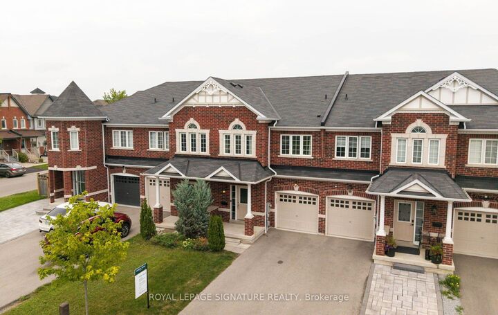 Property Photo:  104 Whitefoot Crescent  ON L1Z 2E3 