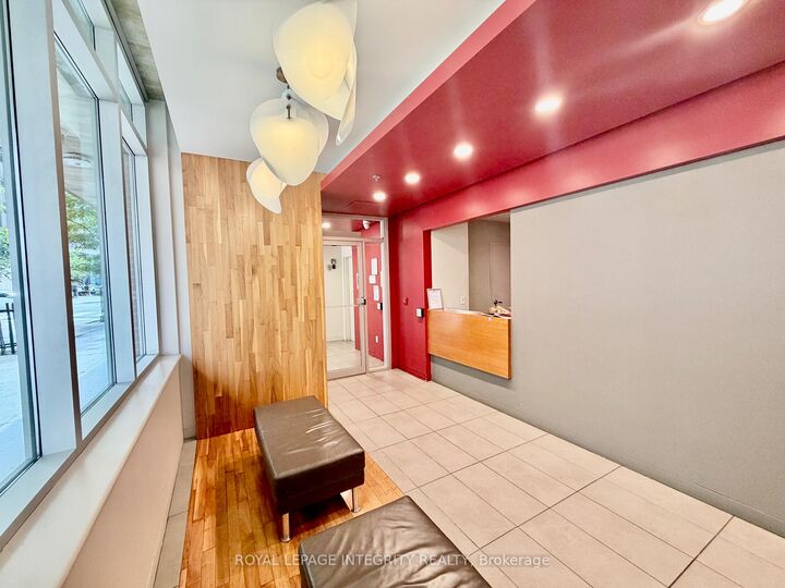 Property Photo:  179 George Street 302  ON K1N 1J8 
