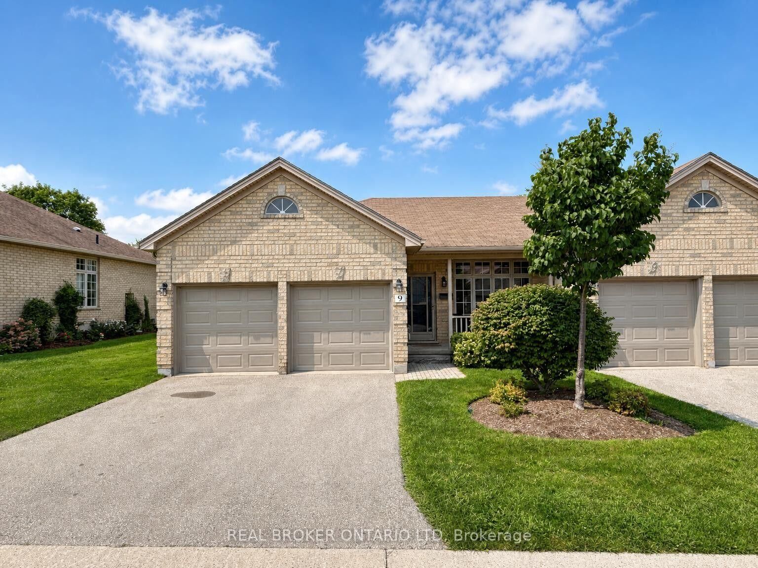 Photo de la propriété: 7 Cadeau Terrace 9 ON N6K 4S8