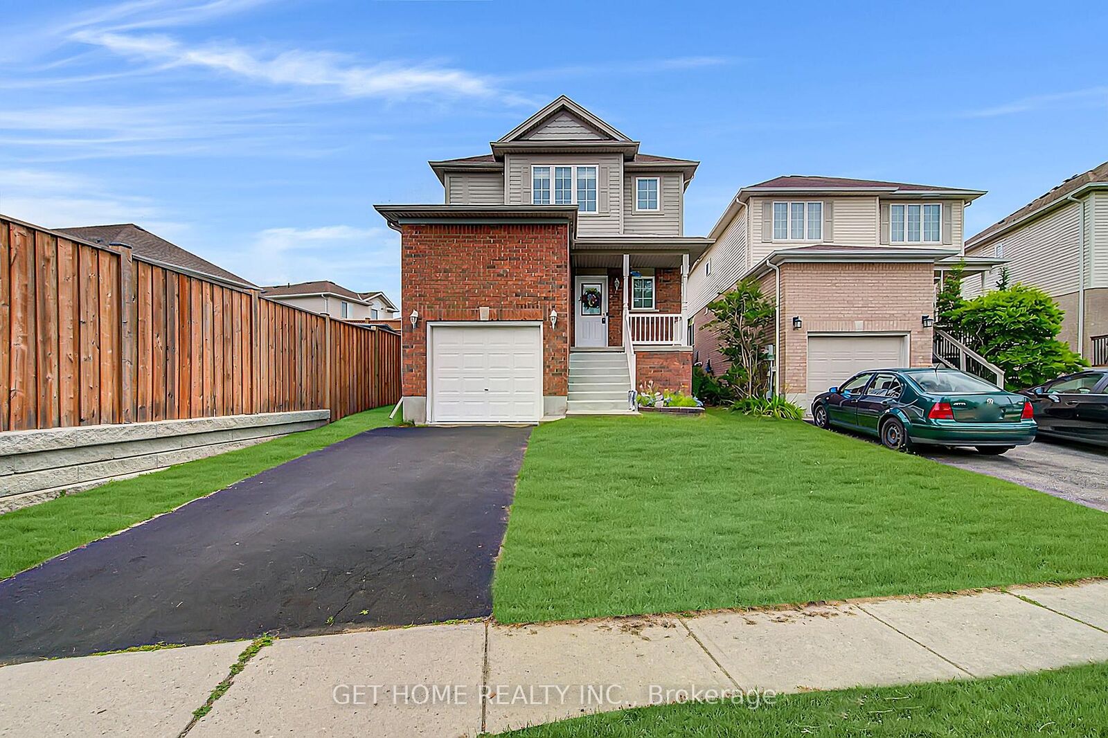 Property Photo: 120 Masterson Crescent ON N3H 5R6