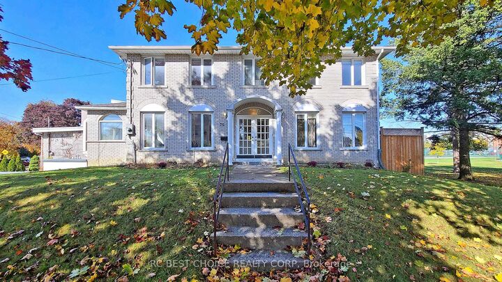 76 Rockford Road — photo 1