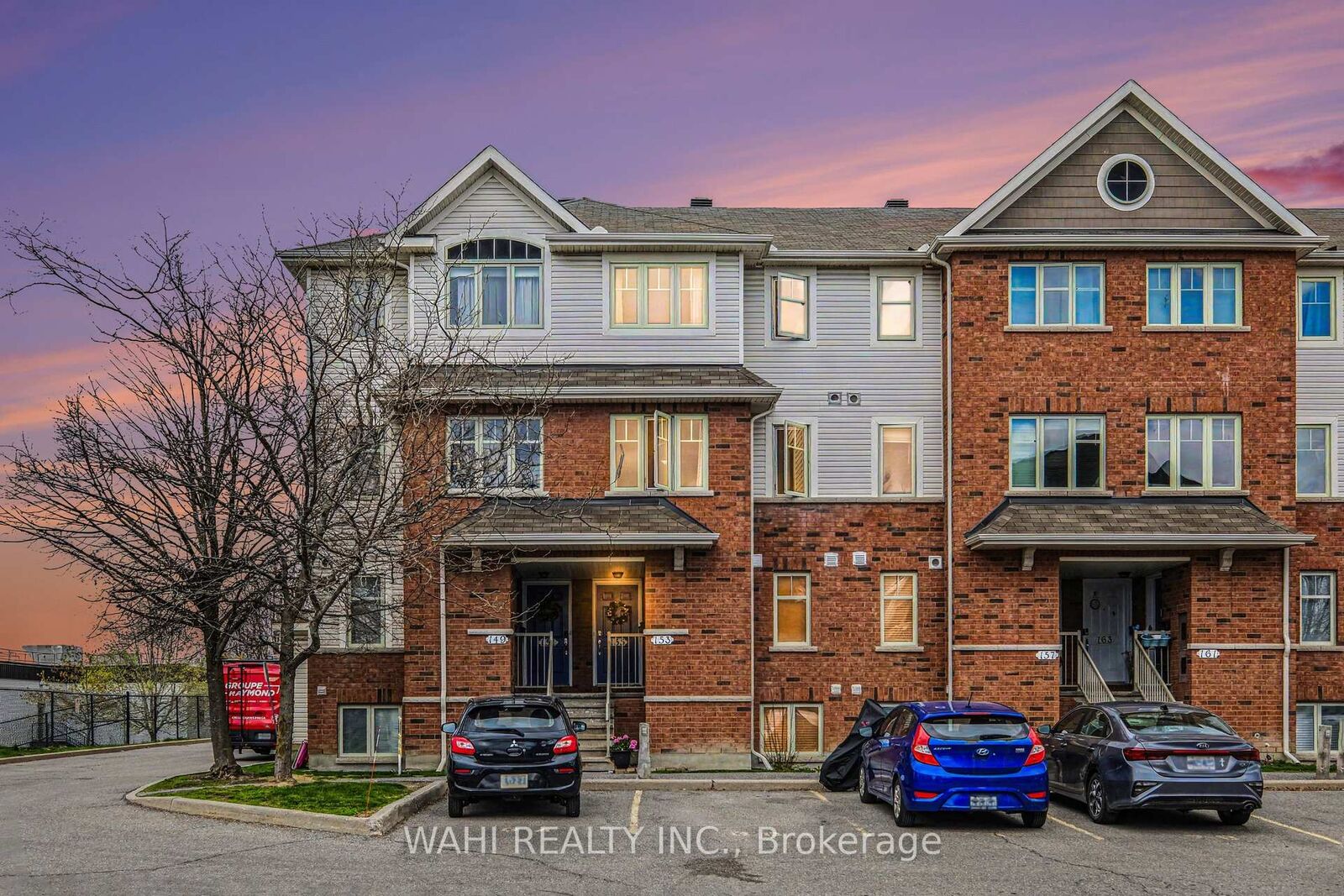 Property Photo:  155 Windswept Private  ON K1V 0Z4 