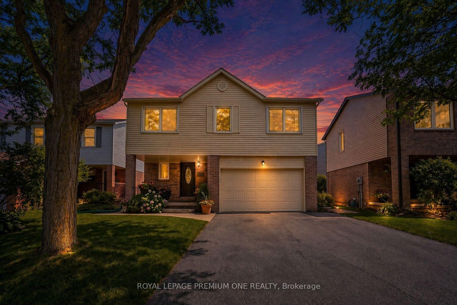 Property Photo:  1148 Bridlewood Trail Bsmt  ON L6M 2L2 