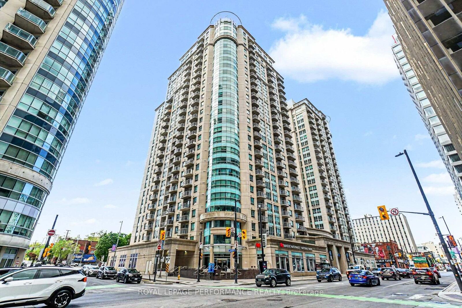 Photo de la propriété: 234 Rideau Street 2205 ON K1N 0A9