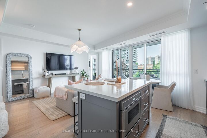 Property Photo:  2060 Lakeshore Road 304  ON L7R 0G2 