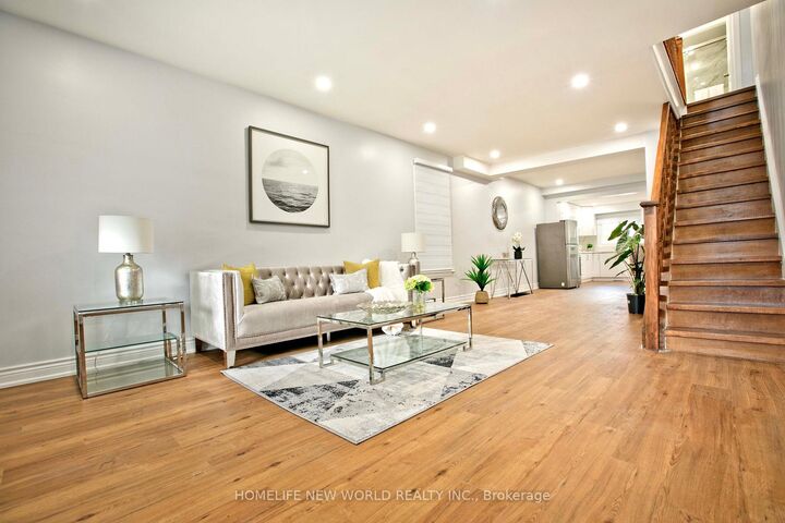 Property Photo:  19 Britannia Avenue  ON M6N 3T6 