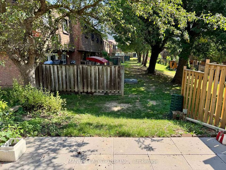 Property Photo: 121 L'Amoreaux Drive 31 ON M1W 2J9