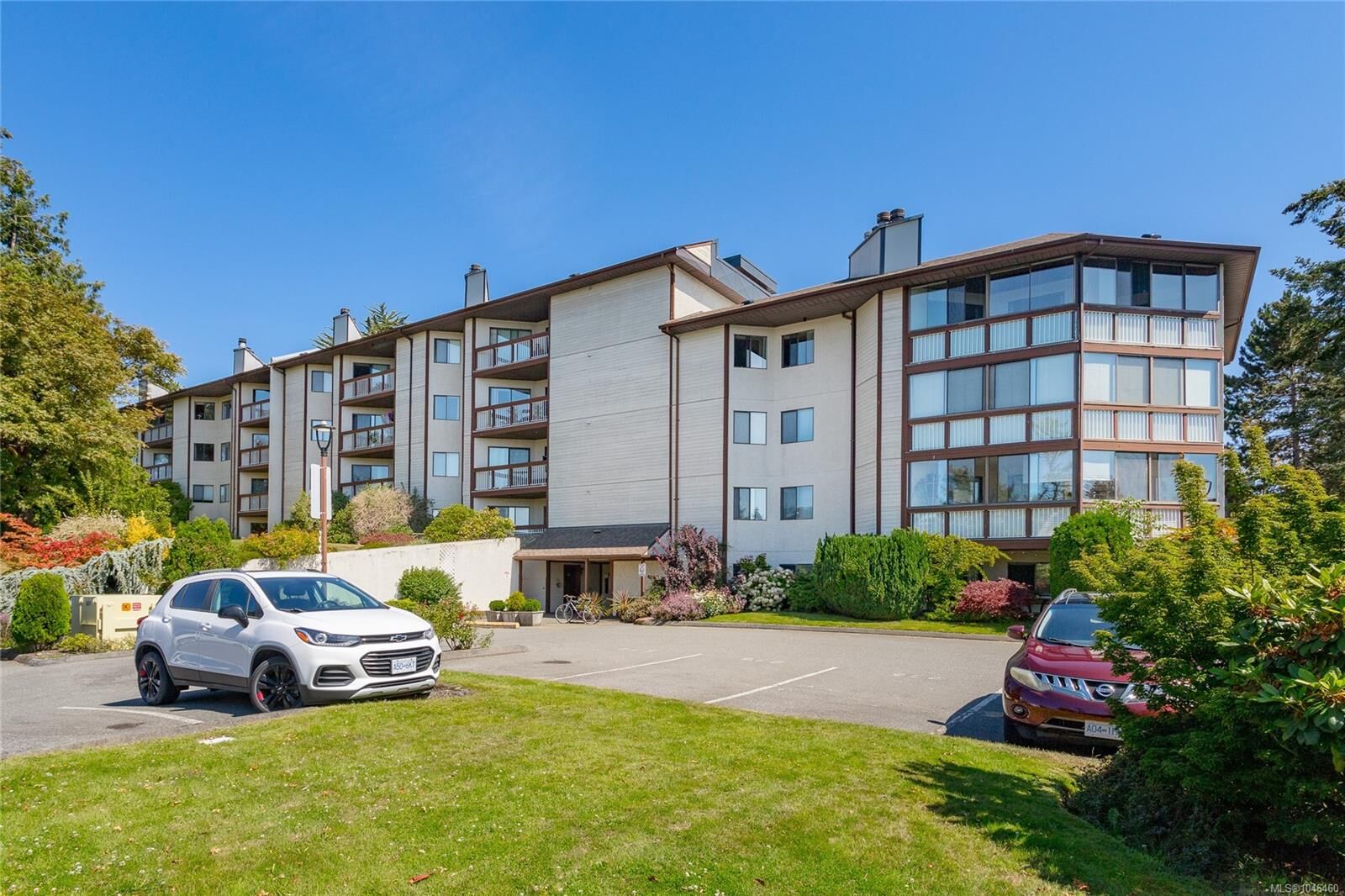 Property Photo: 69 Gorge Rd W #509 BC V9A 1L9