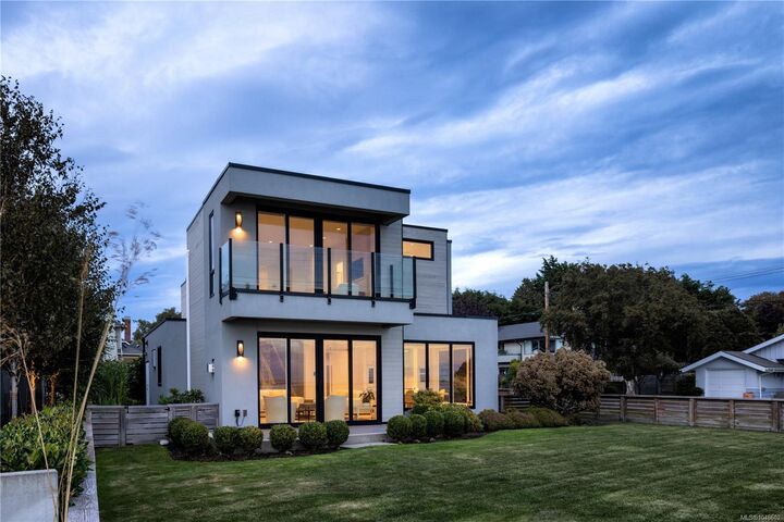 Property Photo: 430 St. Patrick St BC V8S 4X3