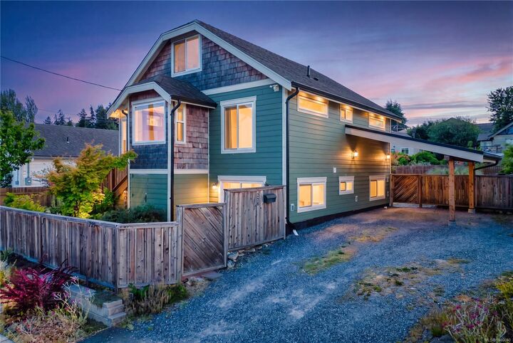 Property Photo: 726 Haliburton St BC V9R 4W7
