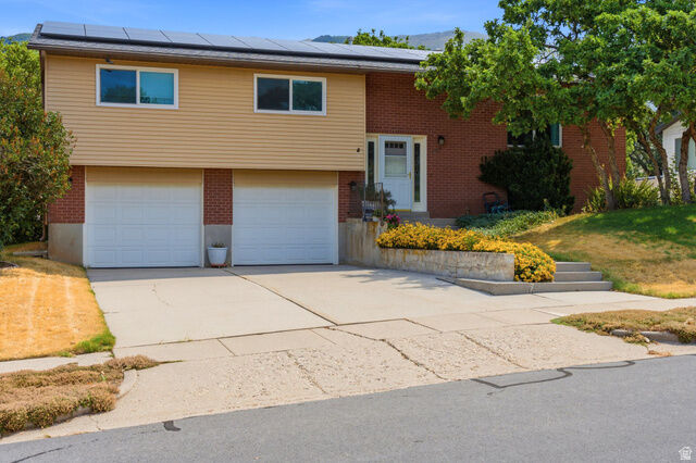 Property Photo:  3059 N 2350 E  UT 84040 