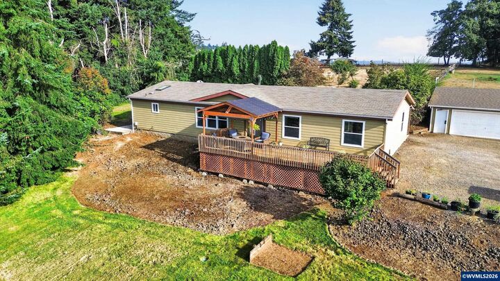 Property Photo:  13105 Mountain View Ln SE  OR 97392 
