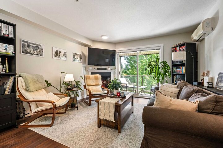 Property Photo: 2038 Sandalwood Crescent 309 BC V2S 3H6