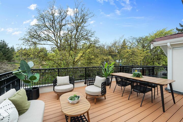 Property Photo: 4503 W 15th Avenue 2 BC V6R 3B3