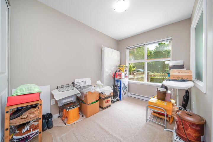 Property Photo:  9333 Ferndale Road 7  BC V6Y 1X4 
