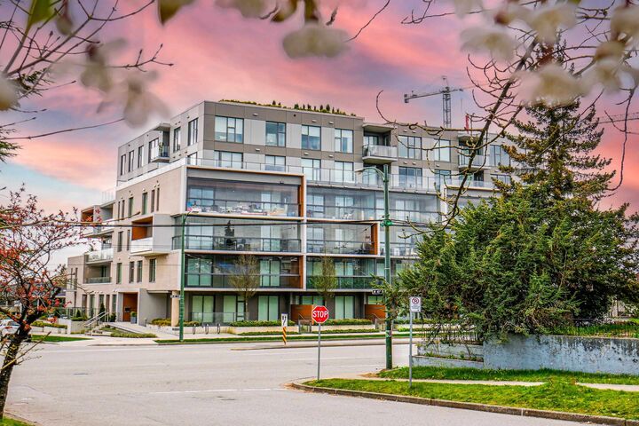 Property Photo: 5733 Alberta Street 411 BC V5Y 0M3