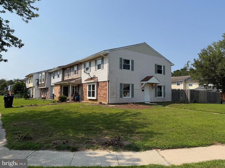Property Photo:  48 Magnolia Court  NJ 08081 