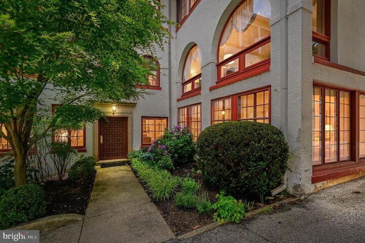 Property Photo: 230 Stony Run Lane 4A MD 21210