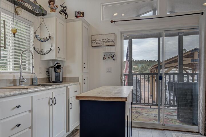 Property Photo:  16 N Star Vale Drive  AZ 85541 