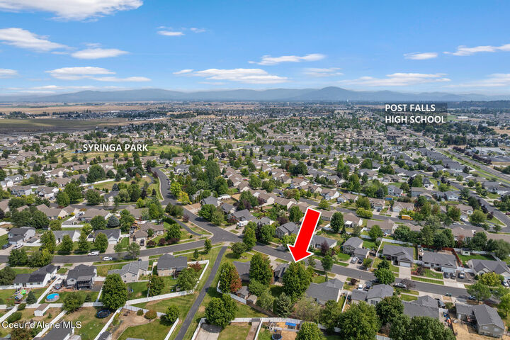 Property Photo:  2411 N Mackenzie Dr  ID 83854 