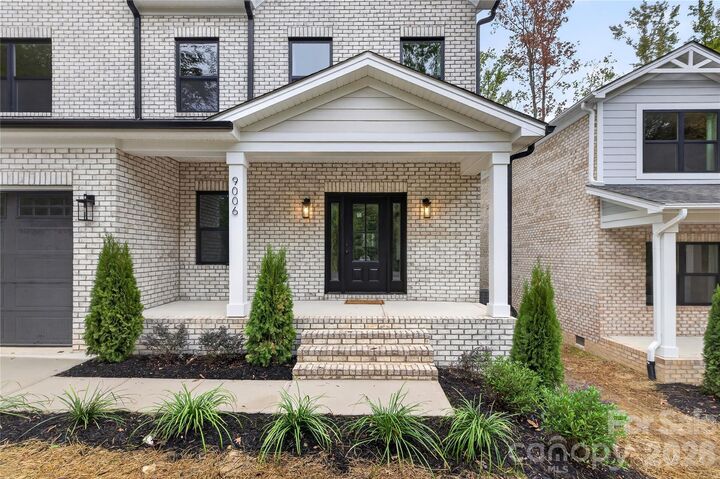 Property Photo: 9006 Pinenoll Lane NC 28215