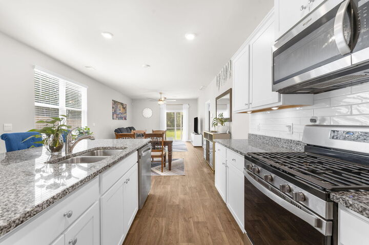 Property Photo:  627 Silver Spruce Street  SC 29486 