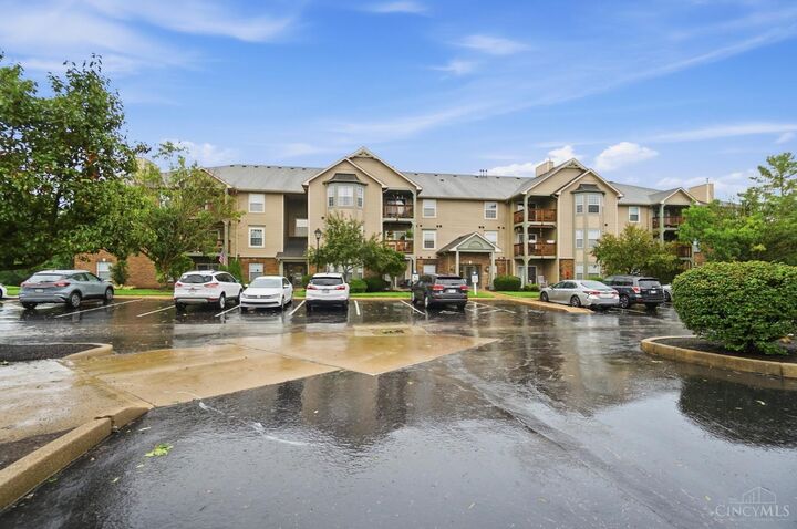 Property Photo: 4941 N Arbor Woods Court OH 45248