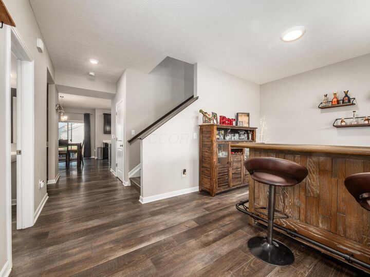Property Photo: 440 Oakland Hills Loop OH 43116