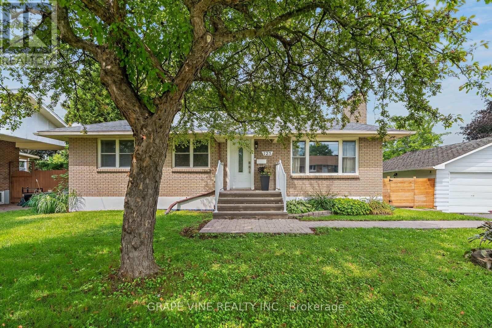 Property Photo: 125 Norice Street ON K2G 2Y2