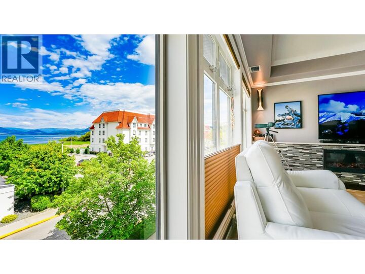 Property Photo:  160 Harbourfront Drive 302  BC V1E 3M3 