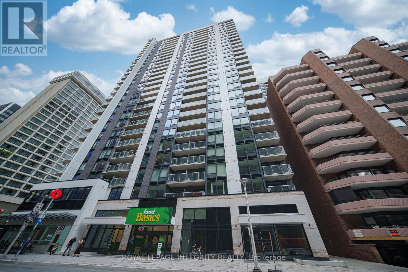 Property Photo: 340 Queen Street 1907 ON K1R 0G1